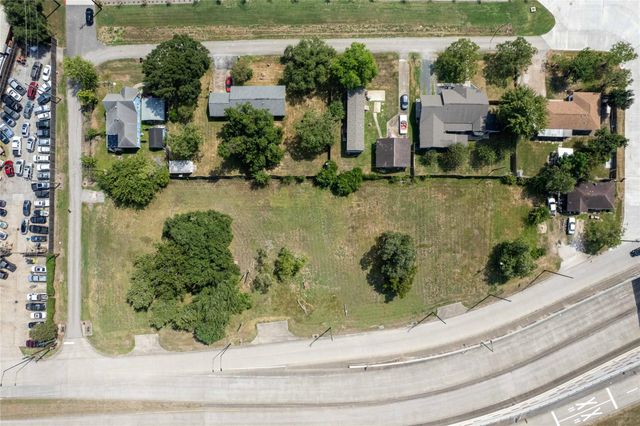 14027 Stafford Road, Stafford, TX 77477