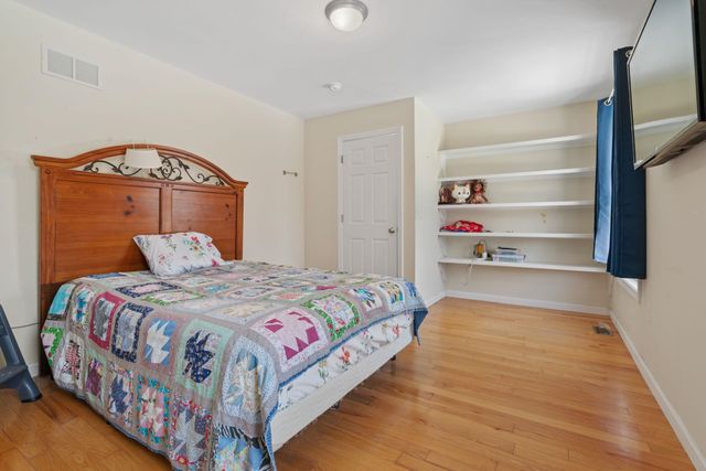 733 South Stark Highway, Weare, NH 03281