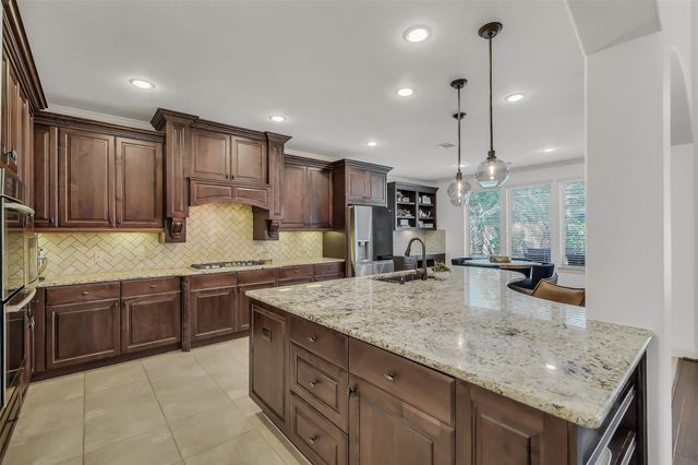 17607 Sycamore Shoals Lane, Humble, TX 77346