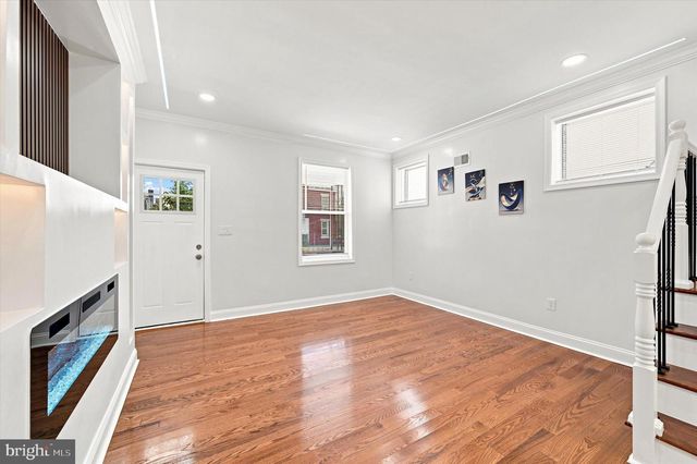 6047 RACE ST, Philadelphia, PA 19139