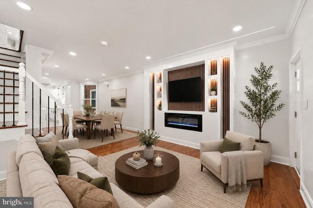 6047 RACE ST, Philadelphia, PA 19139
