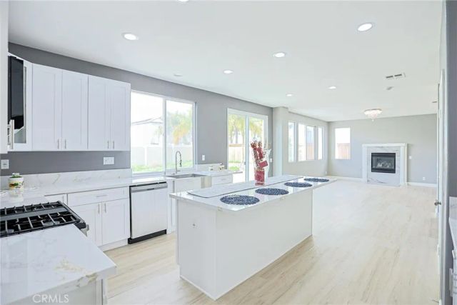 31945 Anthony Court, Menifee, CA 92584