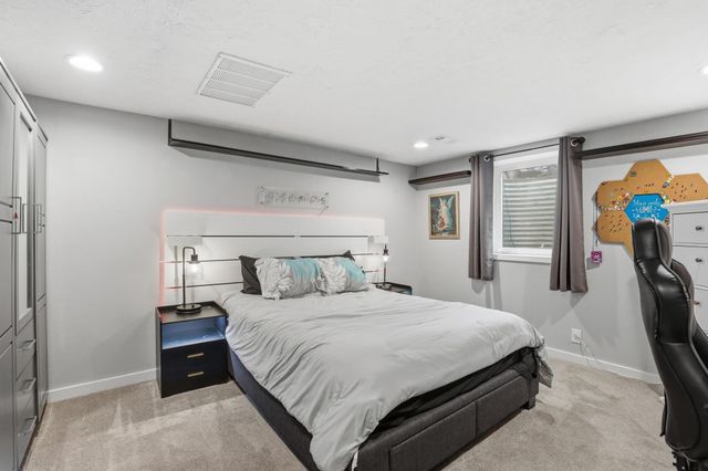 11505 N Lancelot Dr, Spokane, WA 99218