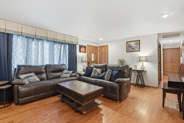 11505 N Lancelot Dr, Spokane, WA 99218