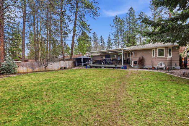 11505 N Lancelot Dr, Spokane, WA 99218