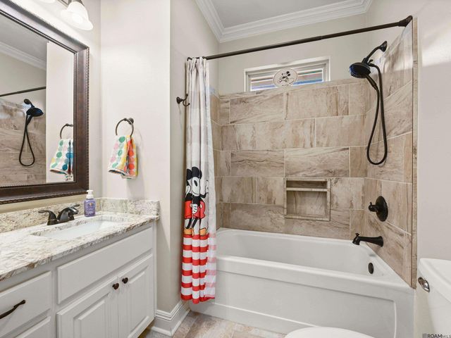 19910 Stone Hill Dr, Denham Springs, LA 70726