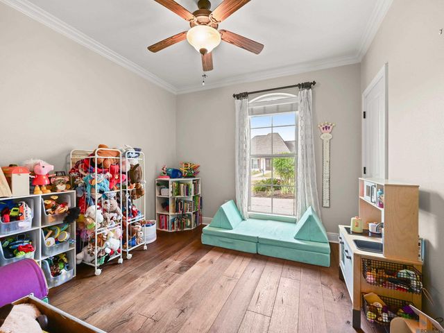 19910 Stone Hill Dr, Denham Springs, LA 70726