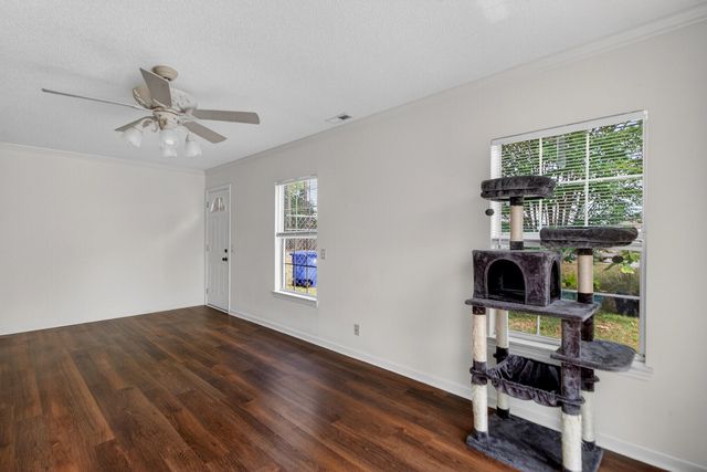 4030 Bonaparte Drive, North Charleston, SC 29418