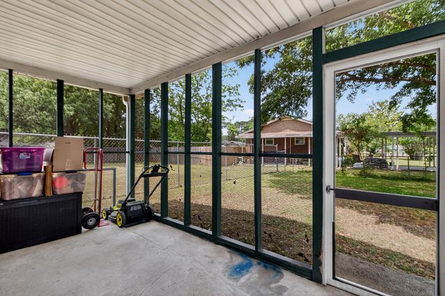 4030 Bonaparte Drive, North Charleston, SC 29418