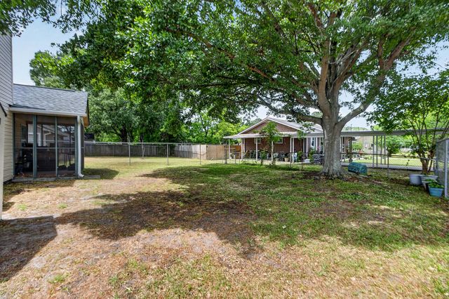 4030 Bonaparte Drive, North Charleston, SC 29418