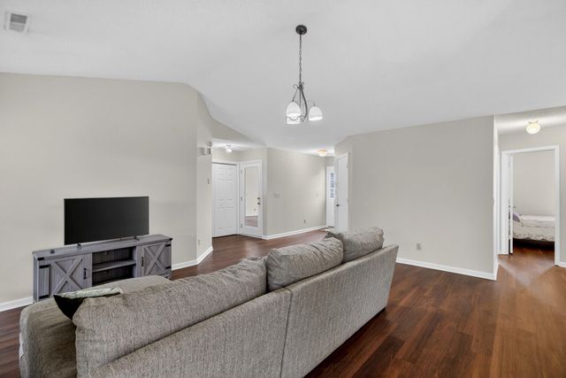 4030 Bonaparte Drive, North Charleston, SC 29418