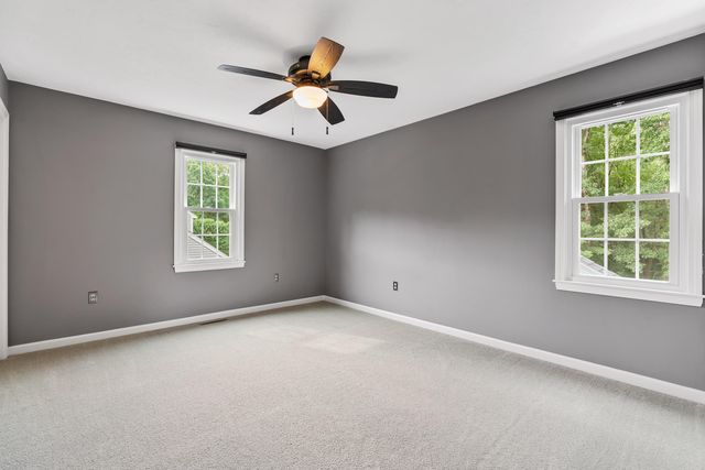 73 Hillando Drive, Shrewsbury, MA 01545