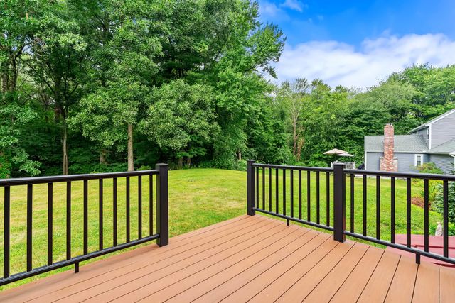 73 Hillando Drive, Shrewsbury, MA 01545