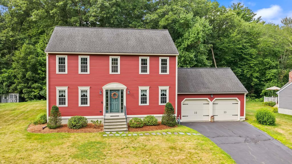 73 Hillando Drive, Shrewsbury, MA 01545