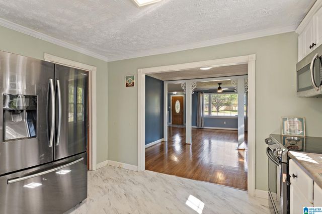 2013 2ND AVENUE N, Clanton, AL 35045