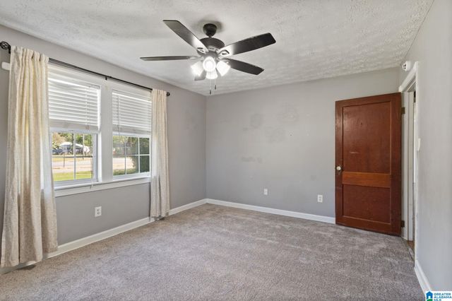 2013 2ND AVENUE N, Clanton, AL 35045