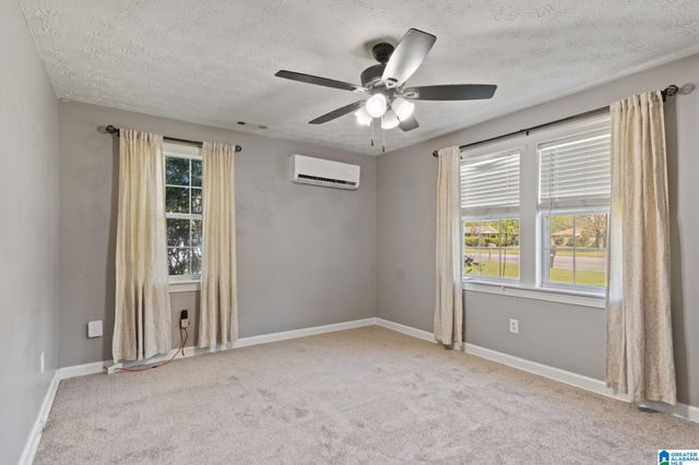 2013 2ND AVENUE N, Clanton, AL 35045