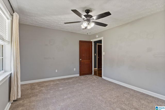 2013 2ND AVENUE N, Clanton, AL 35045