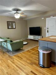 323 Emanuel Cleaver II Boulevard 8A, Kansas City, MO 64112