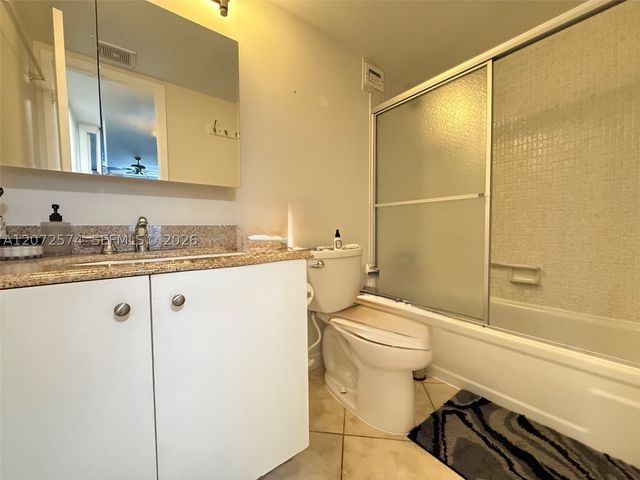 701 Three Islands Blvd 505, Hallandale Beach, FL 33009