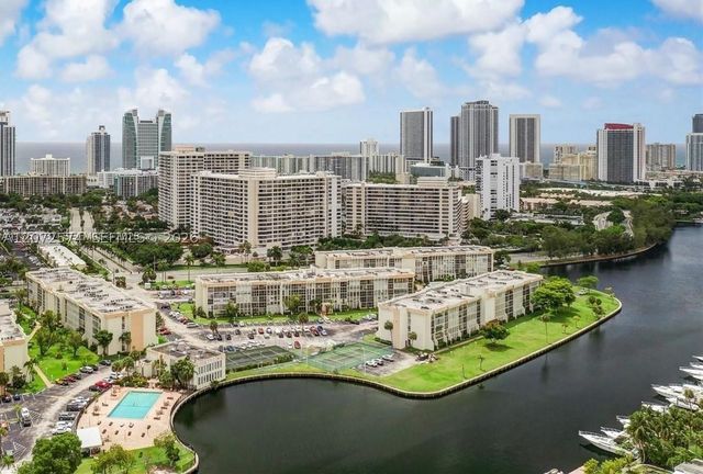 701 Three Islands Blvd 505, Hallandale Beach, FL 33009