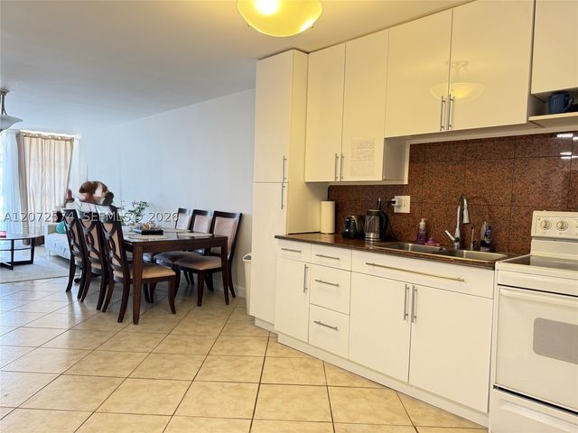 701 Three Islands Blvd 505, Hallandale Beach, FL 33009