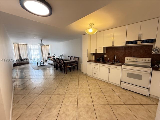 701 Three Islands Blvd 505, Hallandale Beach, FL 33009