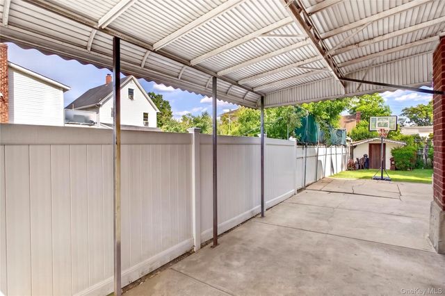 13819 Caney Lane, Rosedale, NY 11422