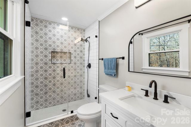 142 Shadowbrook Road, Mount Holly, NC 28120