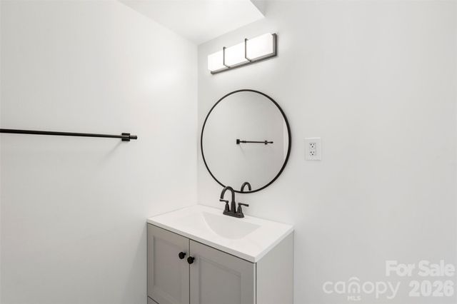 142 Shadowbrook Road, Mount Holly, NC 28120