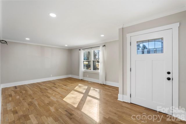 142 Shadowbrook Road, Mount Holly, NC 28120