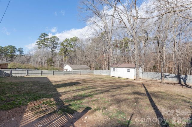 142 Shadowbrook Road, Mount Holly, NC 28120