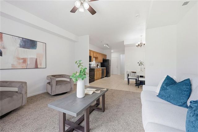 3305 N 103rd Place, Kansas City, KS 66109