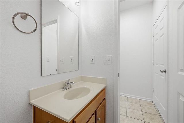 3305 N 103rd Place, Kansas City, KS 66109