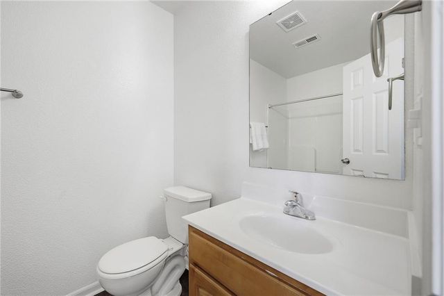 3305 N 103rd Place, Kansas City, KS 66109
