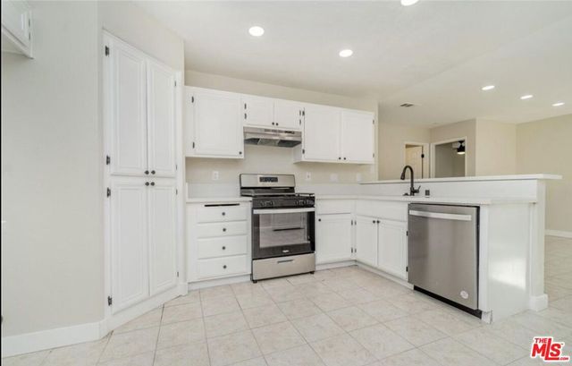 14414 Laguna Court, Adelanto, CA 92301