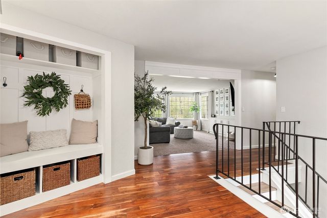 6615 Silver Springs Drive NW, Gig Harbor, WA 98335