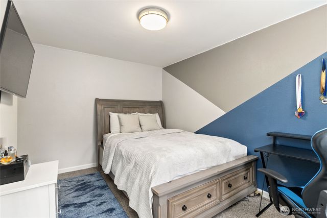 6615 Silver Springs Drive NW, Gig Harbor, WA 98335