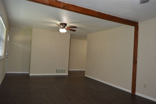 3321 Eastland Avenue, Greenville, TX 75402