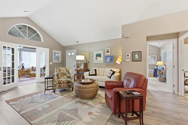 731 Windward Lane, Gahanna, OH 43230