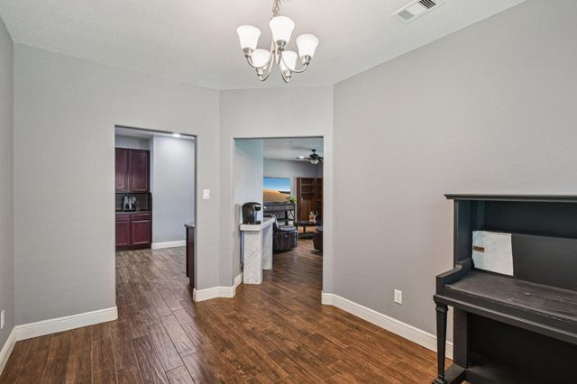 1226 Newsome Glenn Drive, Houston, TX 77090