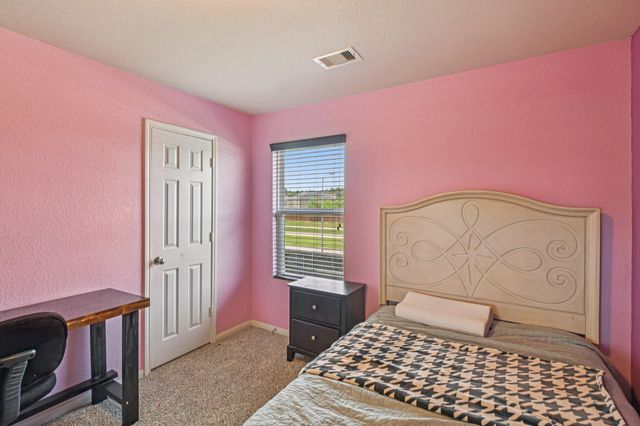 1226 Newsome Glenn Drive, Houston, TX 77090