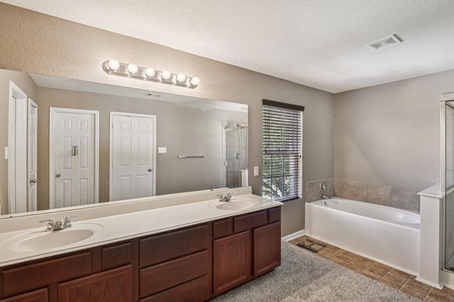 1226 Newsome Glenn Drive, Houston, TX 77090