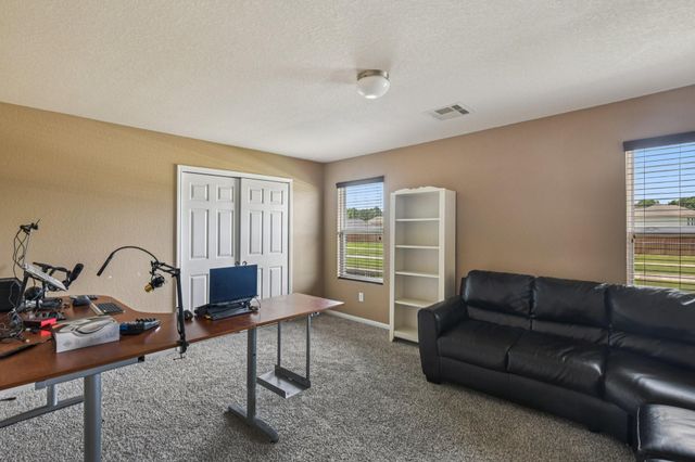 1226 Newsome Glenn Drive, Houston, TX 77090