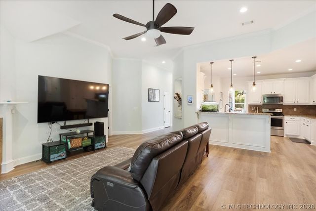 1008 Beretta Boulevard, Durant, OK 74701