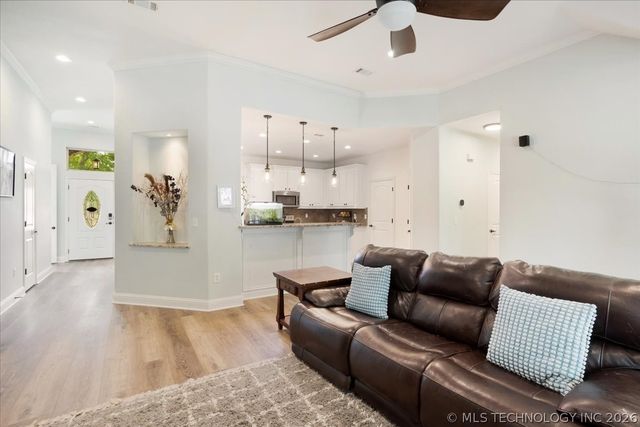 1008 Beretta Boulevard, Durant, OK 74701