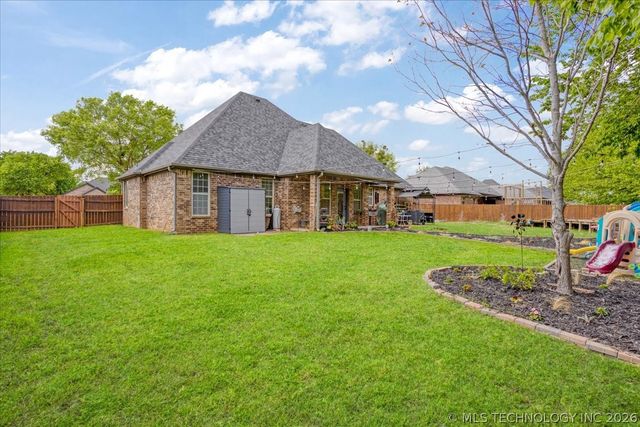 1008 Beretta Boulevard, Durant, OK 74701