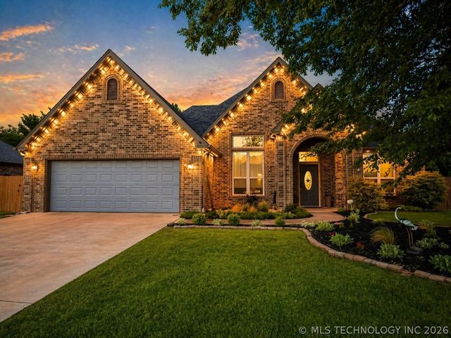 1008 Beretta Boulevard, Durant, OK 74701