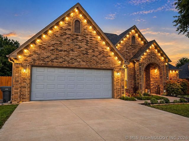 1008 Beretta Boulevard, Durant, OK 74701
