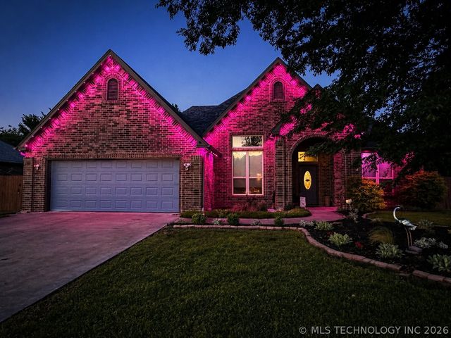 1008 Beretta Boulevard, Durant, OK 74701